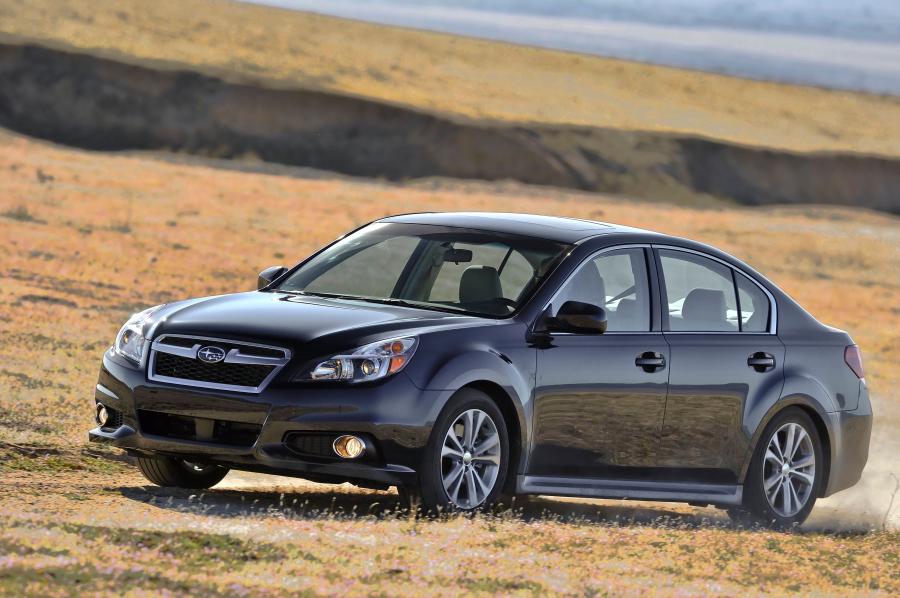  Subaru Legacy 2013 года  (фото 22 из 26)